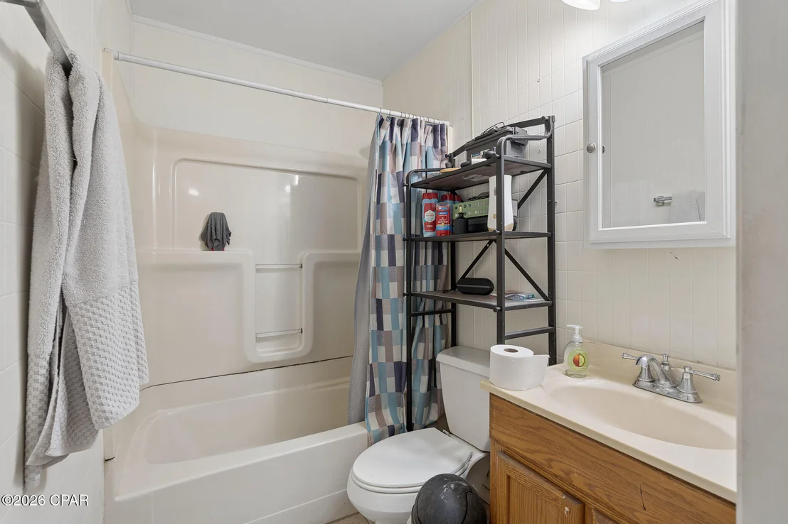 Photo of 910 Nottingham Drive