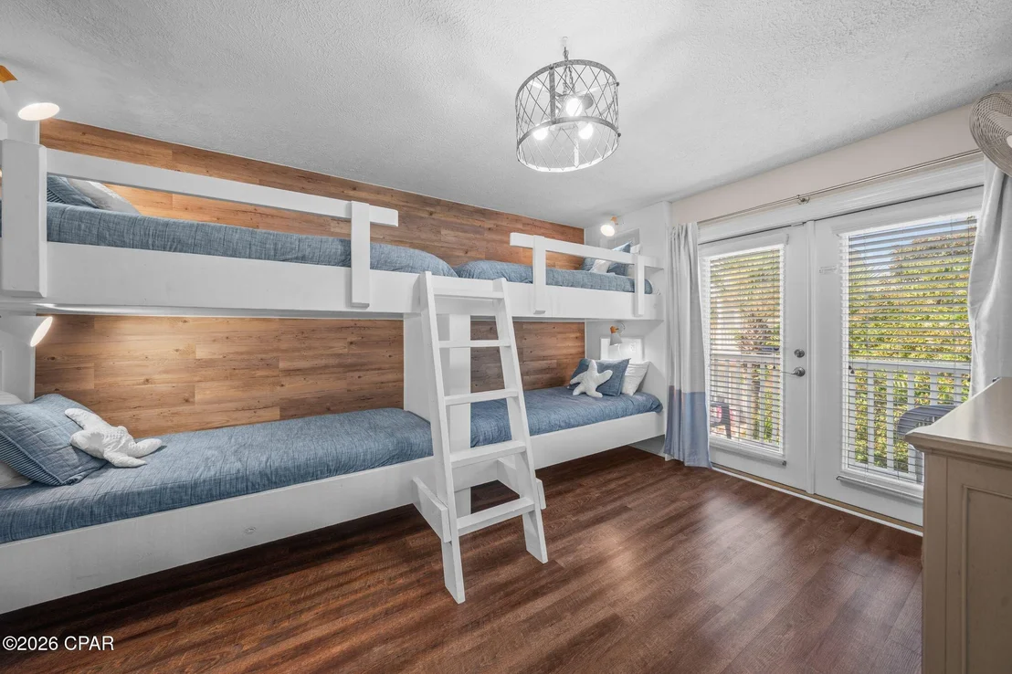 Photo of 7818 Thomas Drive