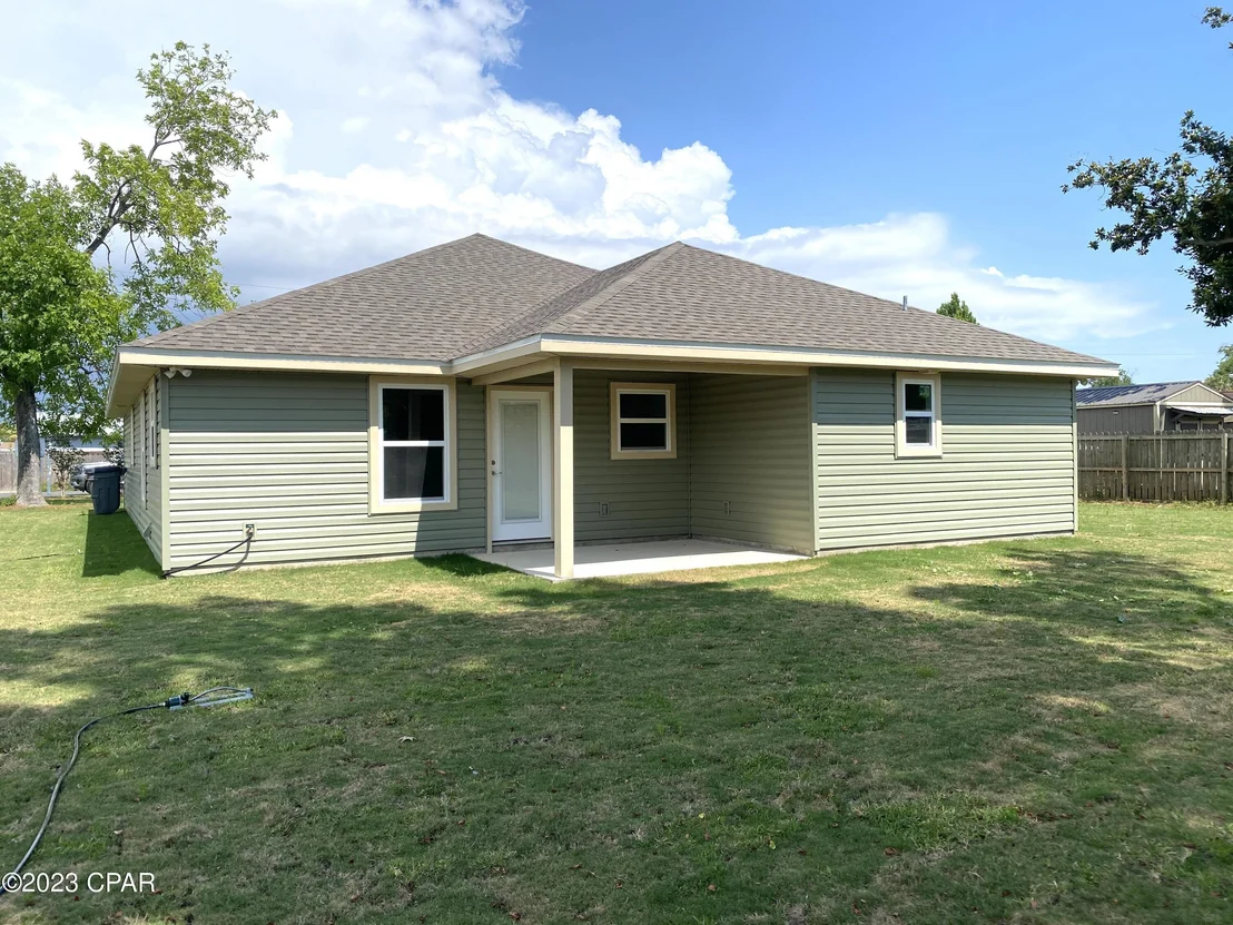 Photo of 105 Pine Street