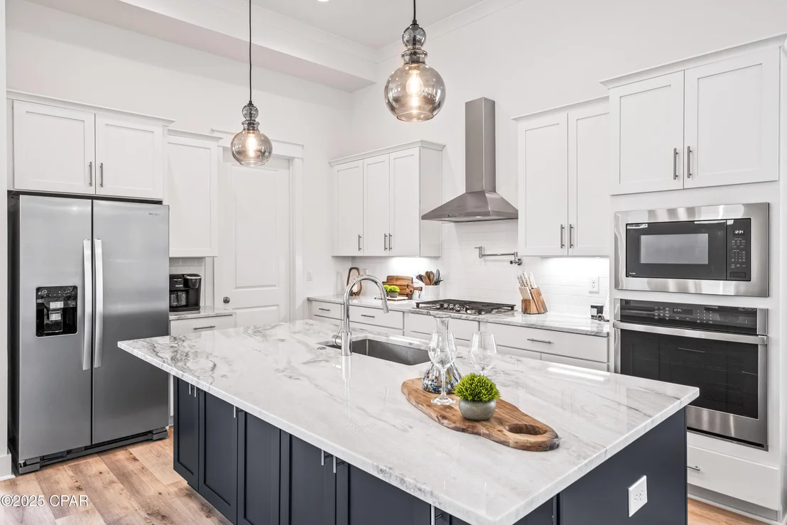 Photo of 150 Grande Pointe Circle