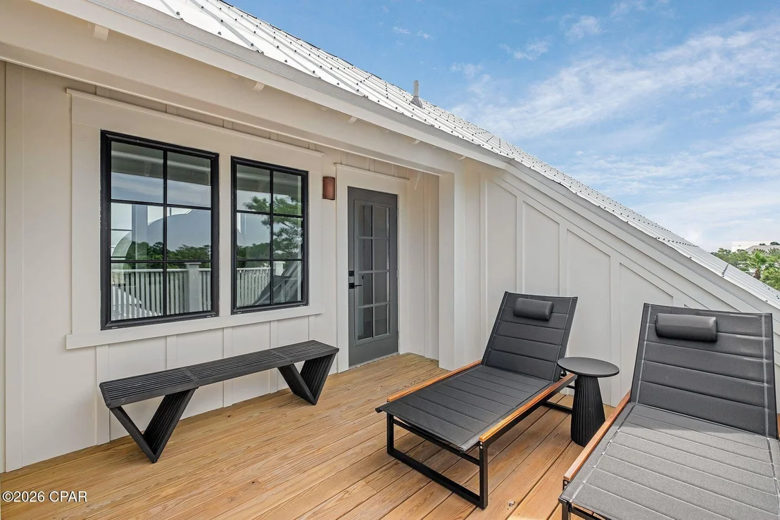 Photo of 36 Grande Pointe Circle