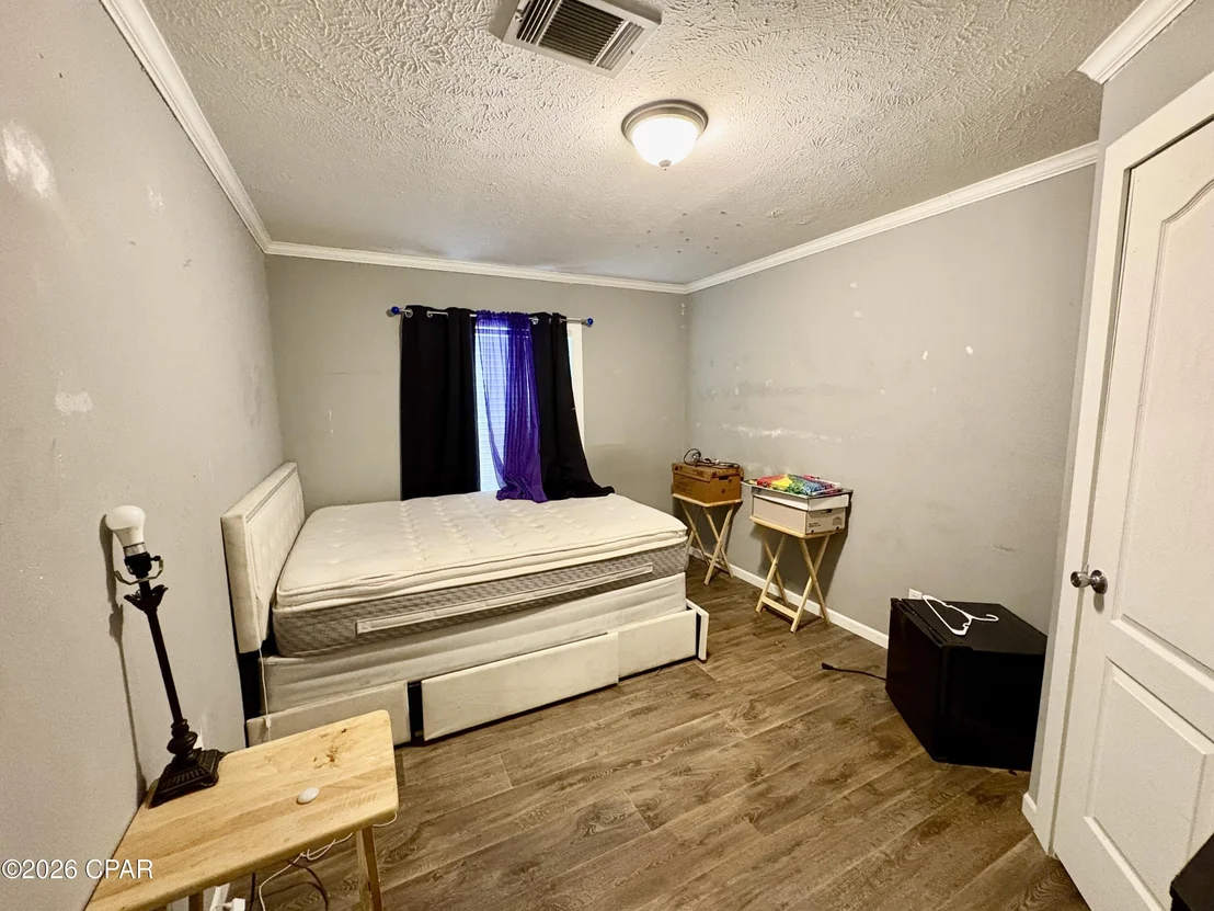 Photo of 3325 Eagle Court