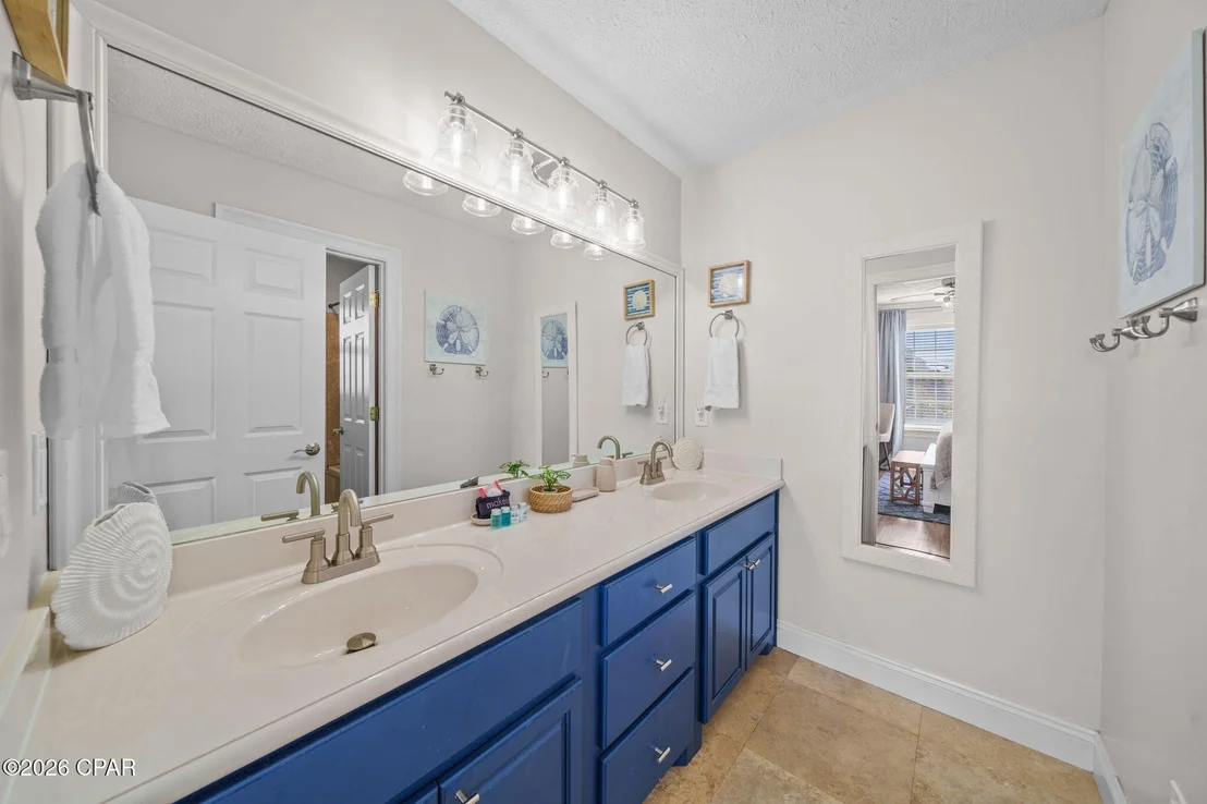 Photo of 7818 Thomas Drive
