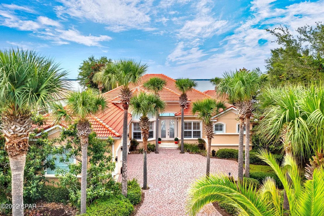 Photo of 1422 Emerald Bay Drive