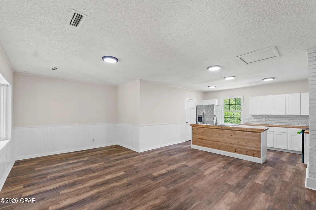 Photo of 5953 Deerwood Drive