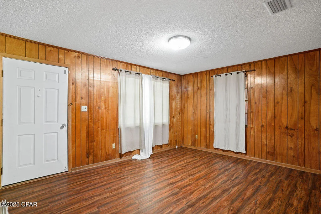 Photo of 500 N 2nd Street