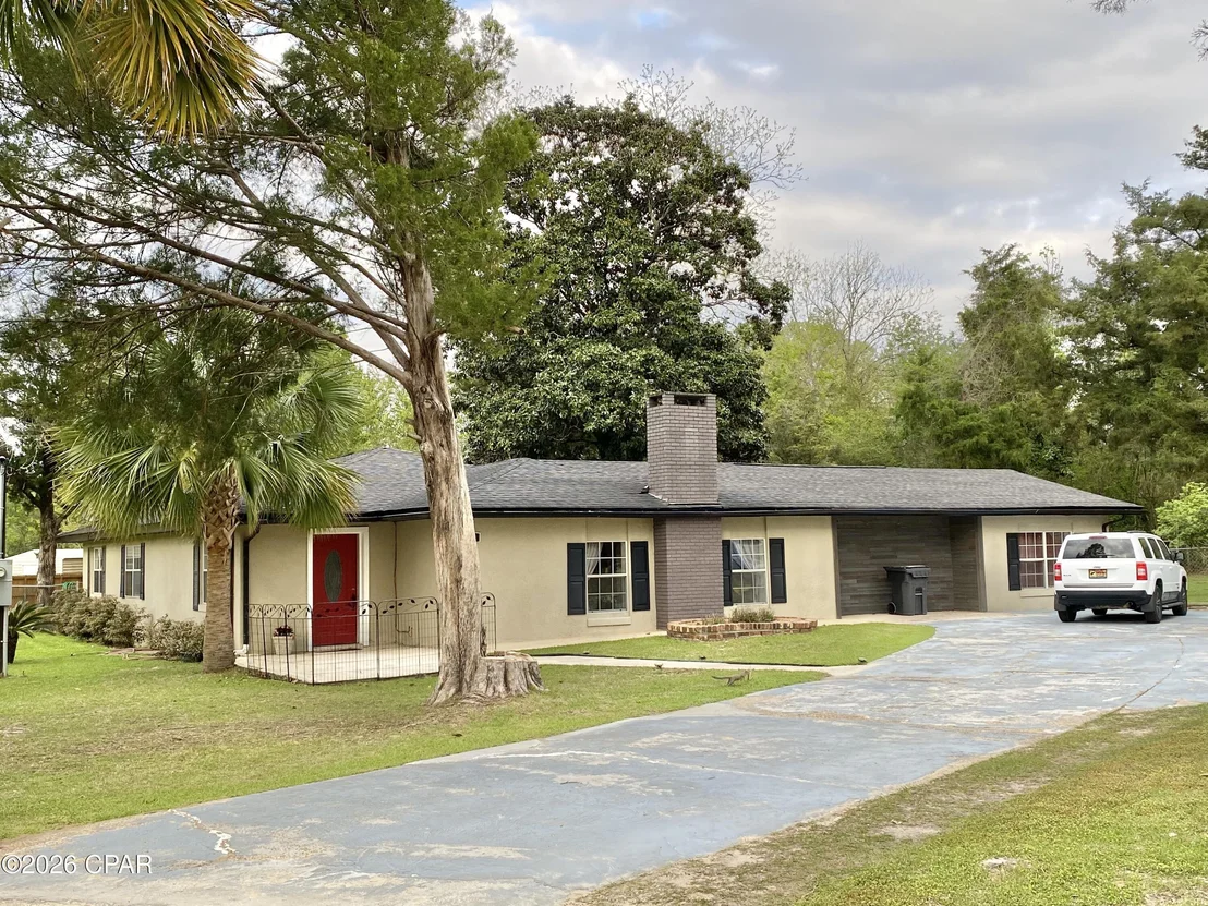 Photo of 807 Maple Street