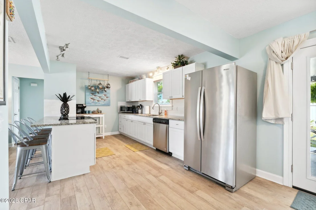 Photo of 3942 Ocean View Drive