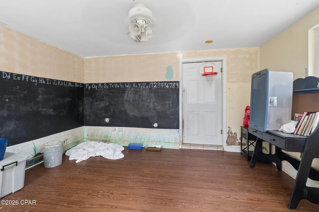 Photo of 319 Harden Circle