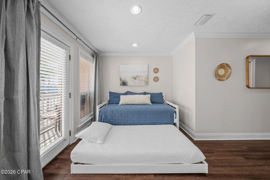 Photo of 7818 Thomas Drive