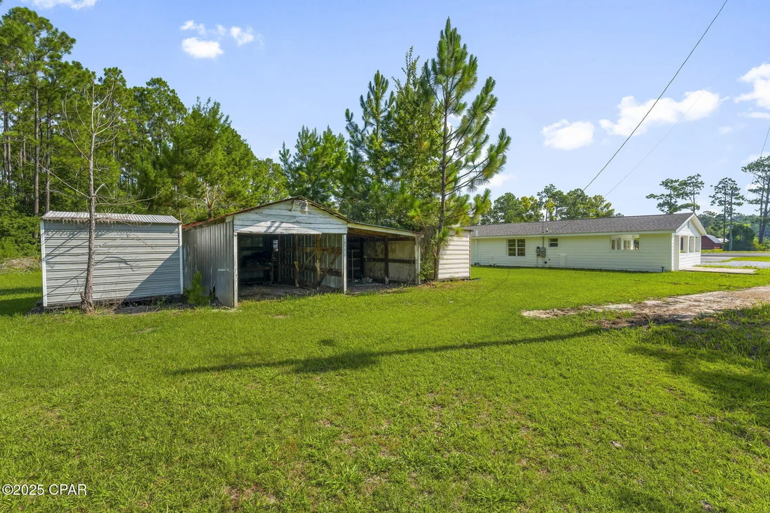 Photo of 11631 Highway 77