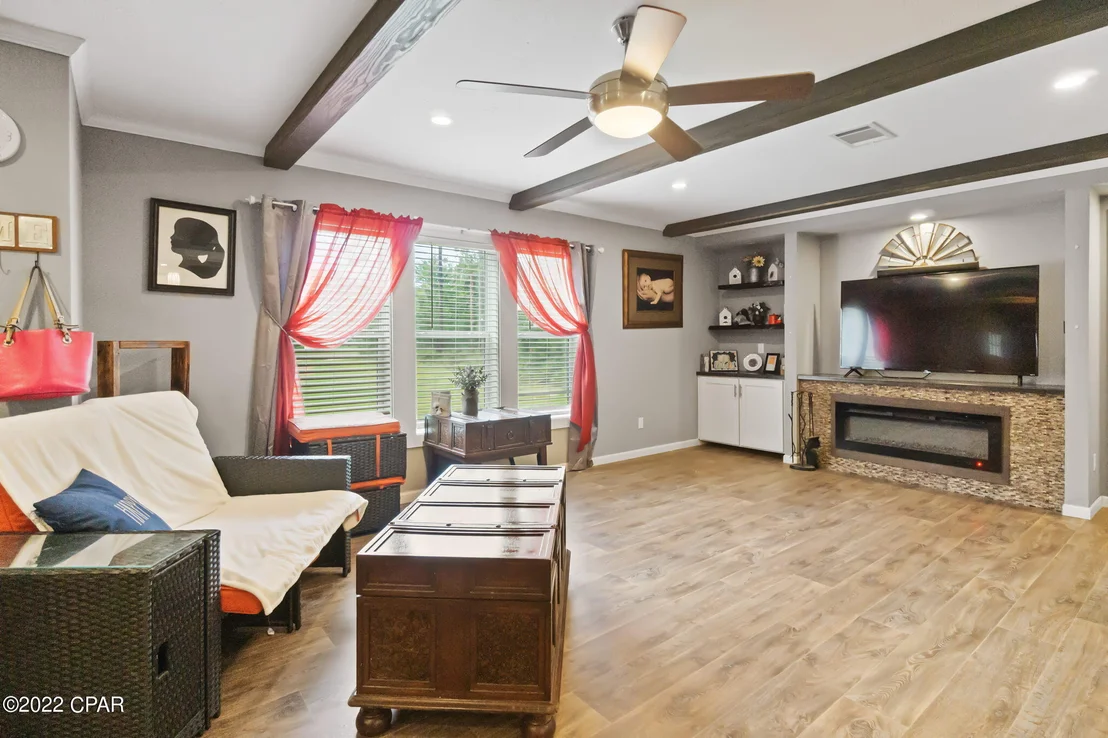 Photo of 3325 Eagle Court