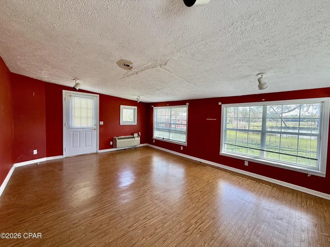 Photo of 4906 Galloway Road