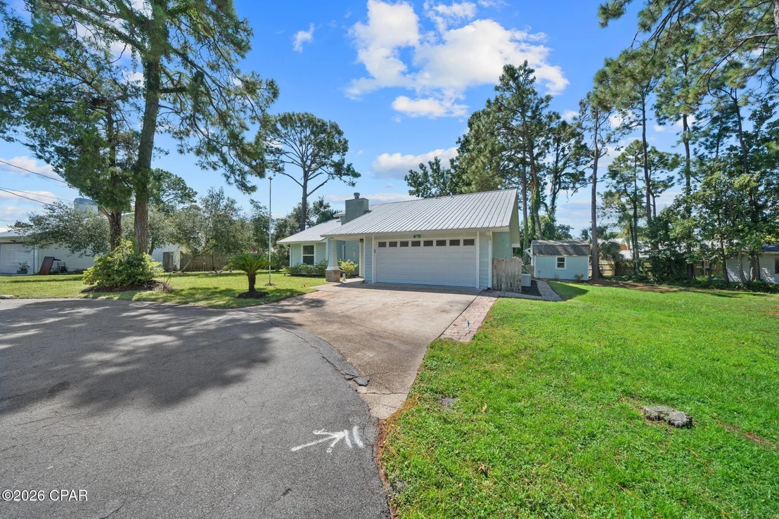 Photo of 323 Prudence Lane