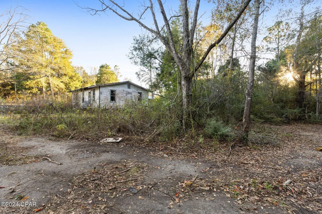 Photo of 1486 N Highway 79