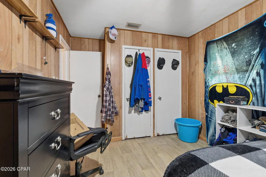 Photo of 910 Nottingham Drive