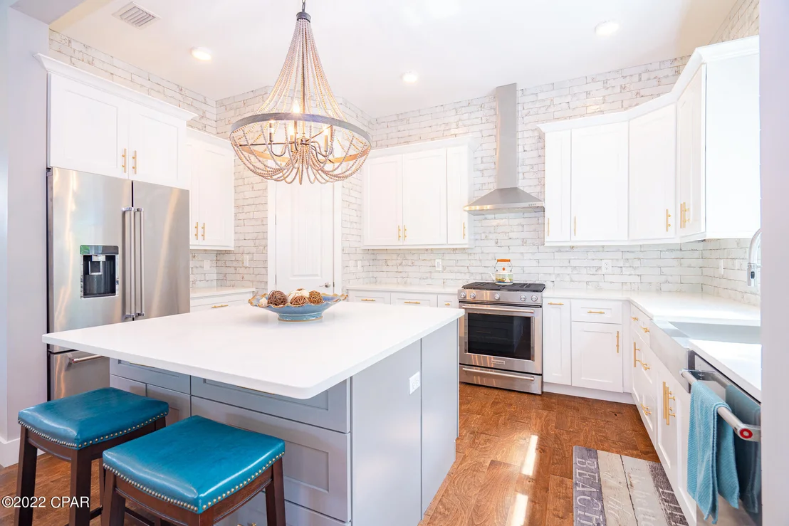 Photo of 186 Grande Pointe Circle