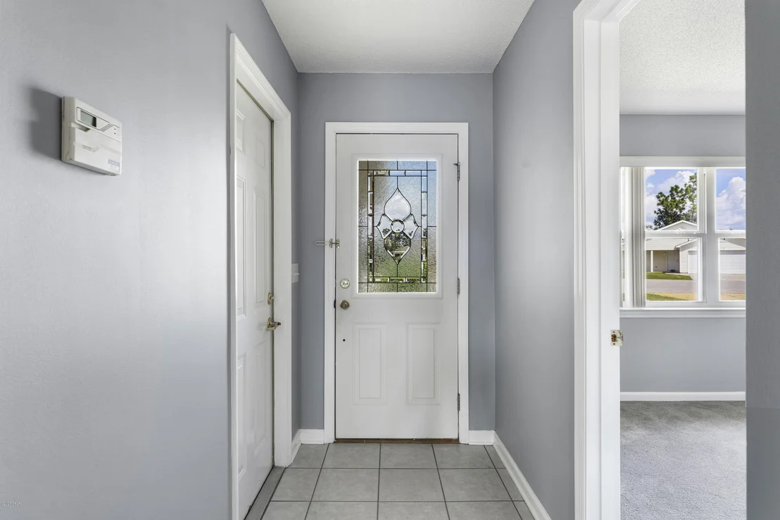Photo of 106 Lakeridge Drive