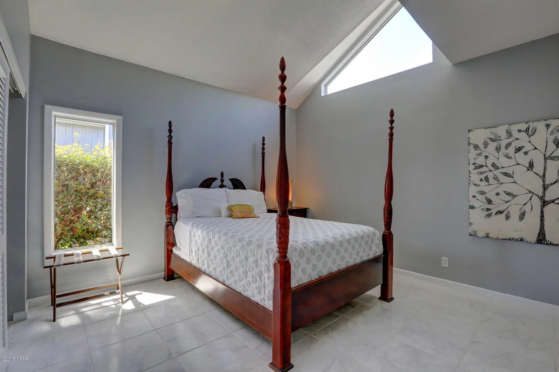 Photo of 559 WAHOO Road