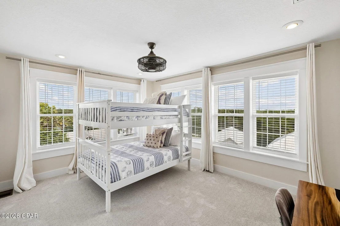 Photo of 51 N Grande Pointe Drive