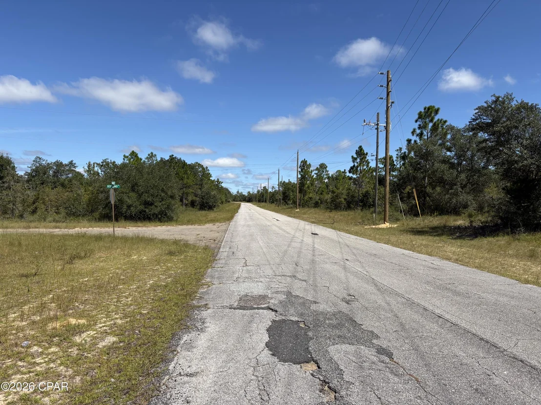 Photo of LOT 18 Hampshire Boulevard