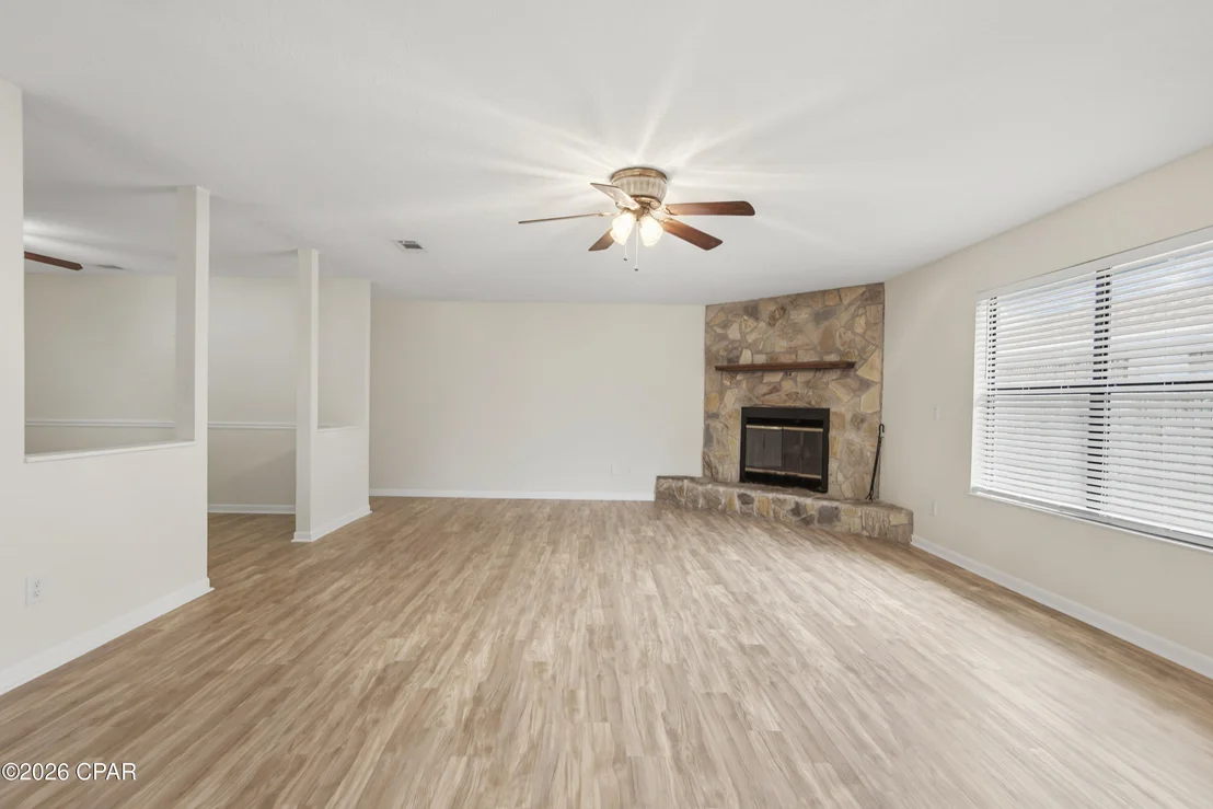Photo of 6007 Howard Road
