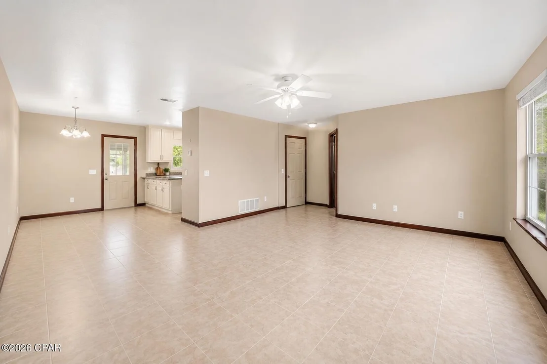 Photo of 2831 Maulden Road