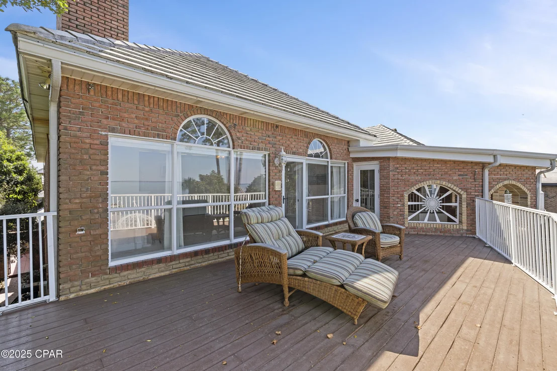Photo of 364 Walton Way