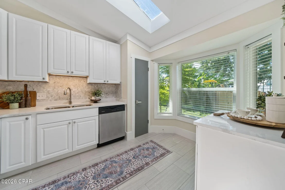 Photo of 323 Prudence Lane