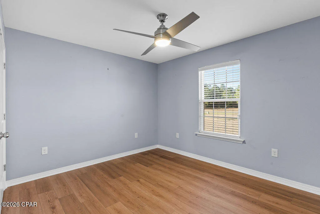 Photo of 561 Lakepointe Drive