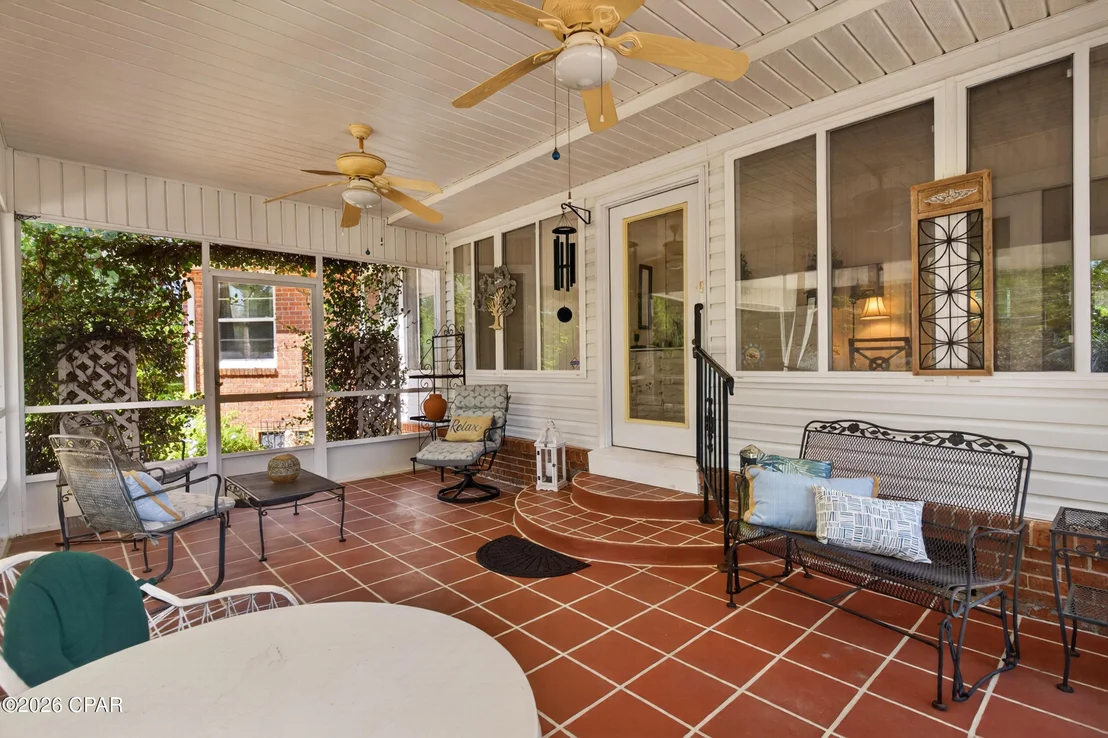 Photo of 1309 South Boulevard