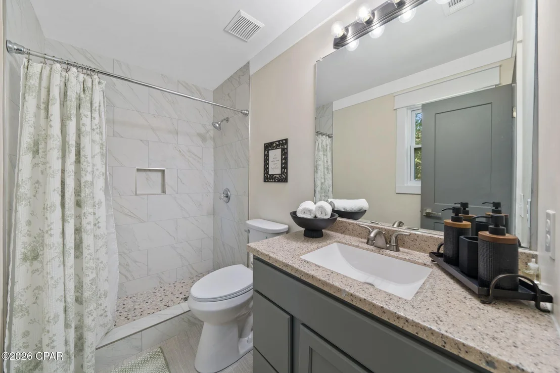 Photo of 323 Prudence Lane