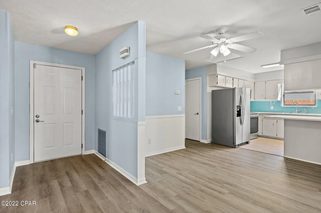 Photo of 7628 Shadow Bay Drive