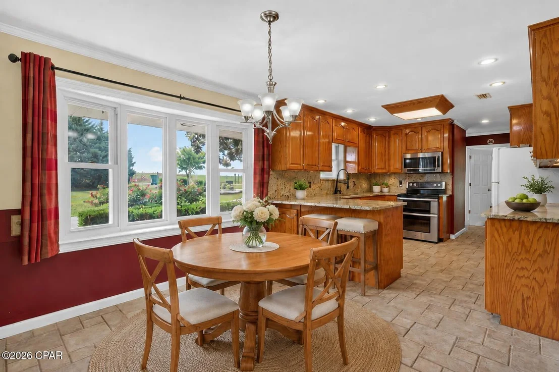 Photo of 1712 Shamrock Lane