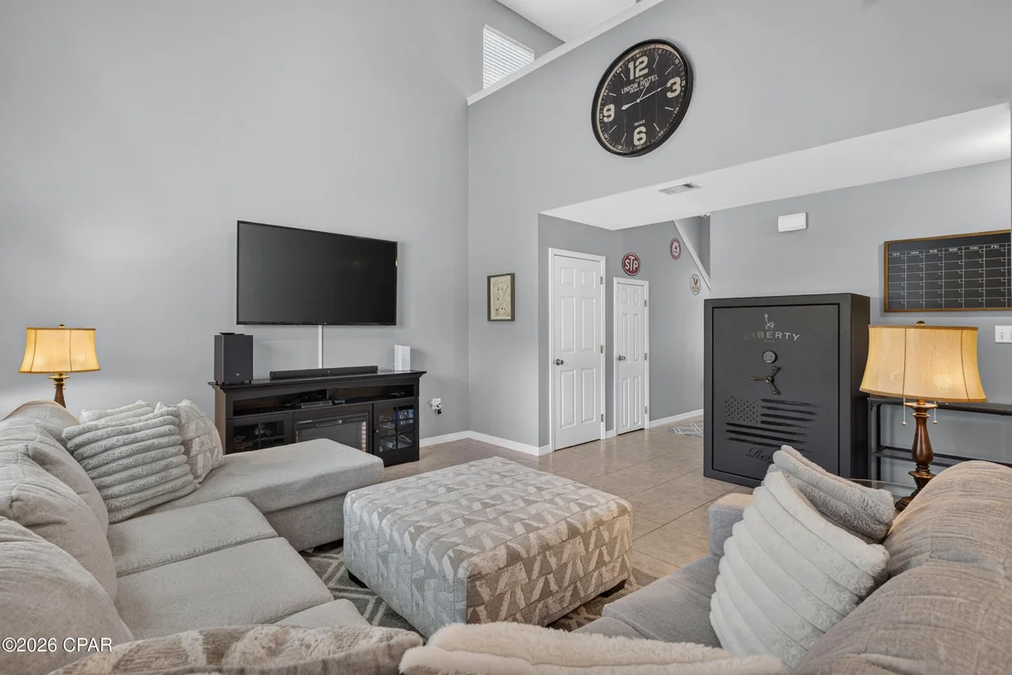 Photo of 1720 Maple Avenue