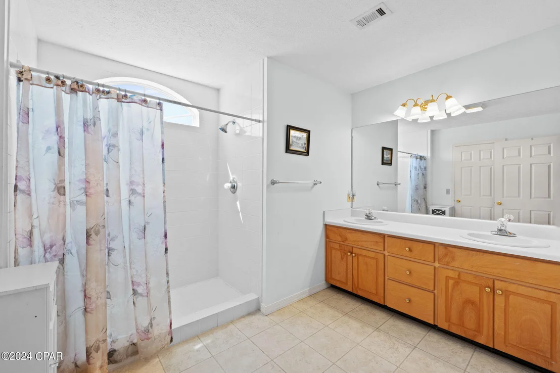 Photo of 3528 Viking Drive