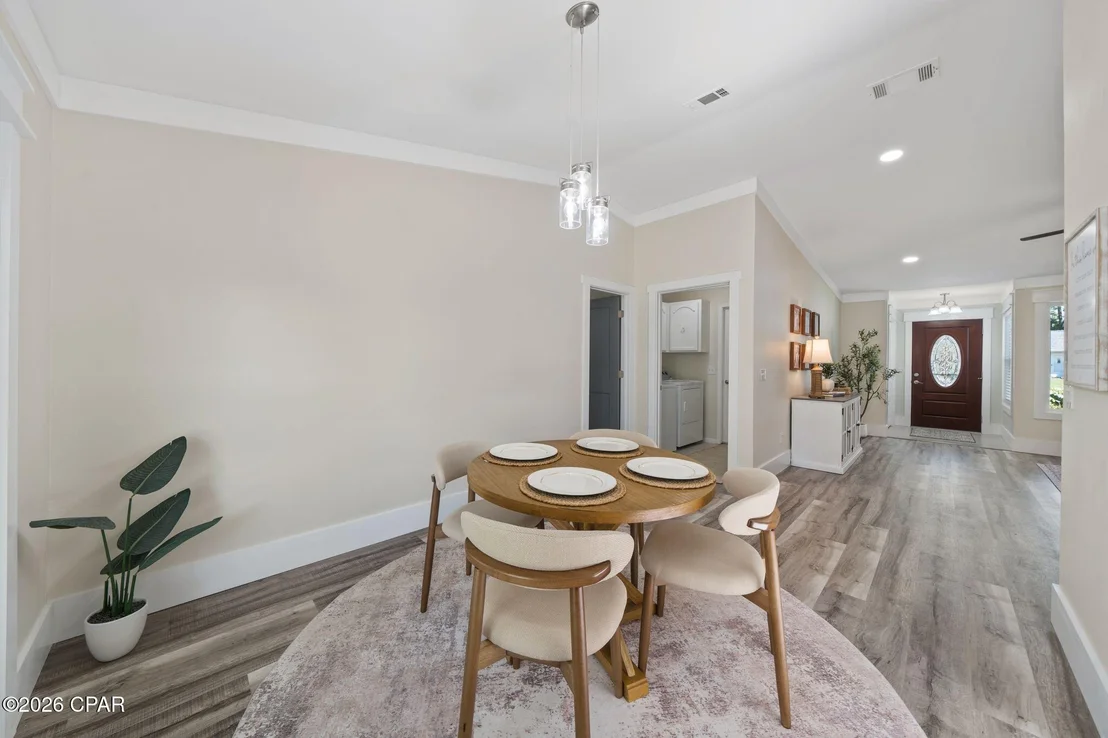 Photo of 323 Prudence Lane