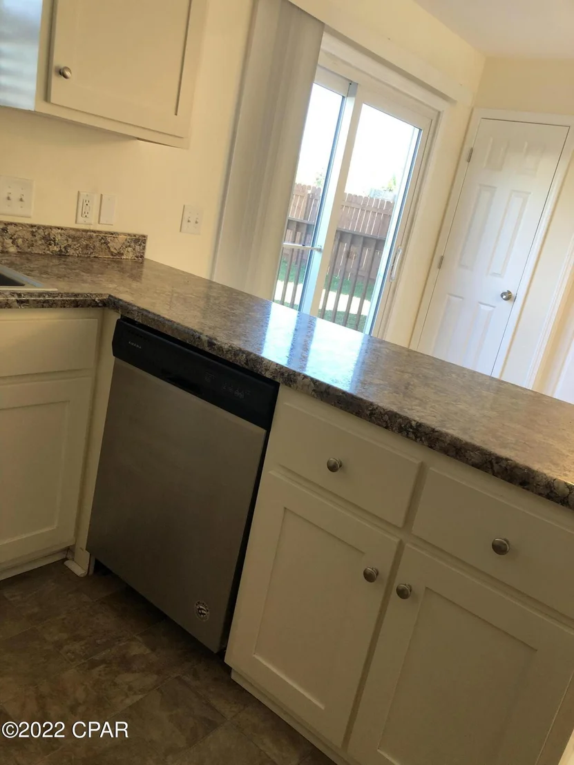 Photo of 2419 kimberly Drive Drive