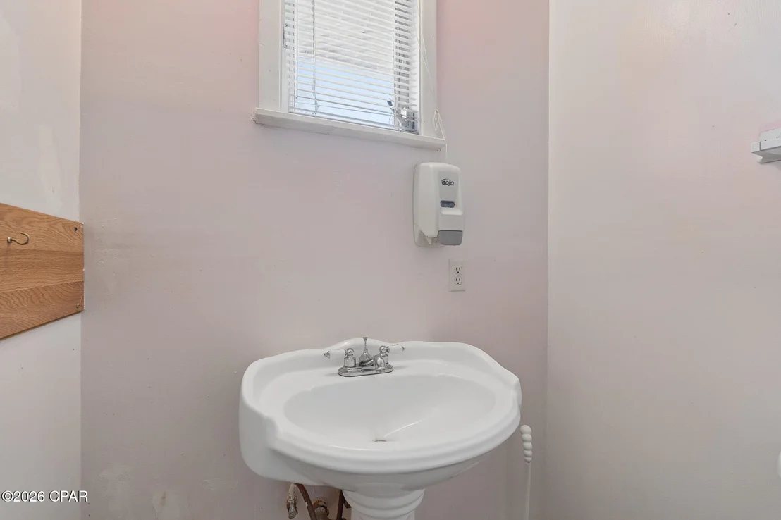 Photo of 6073 Devorak Drive