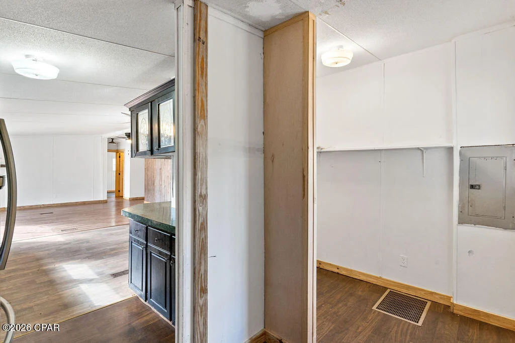Photo of 2635 Springhill Road