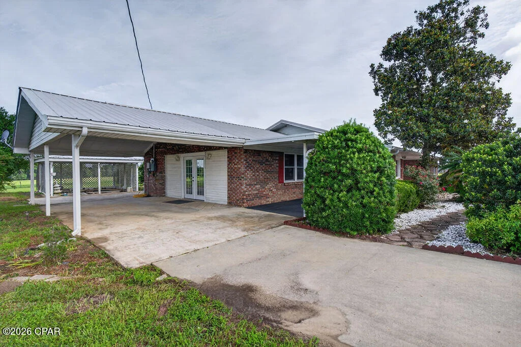 Photo of 1712 Shamrock Lane