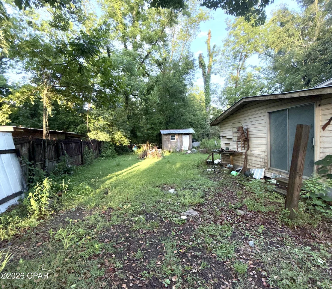Photo of 2887 Pinecrest Street