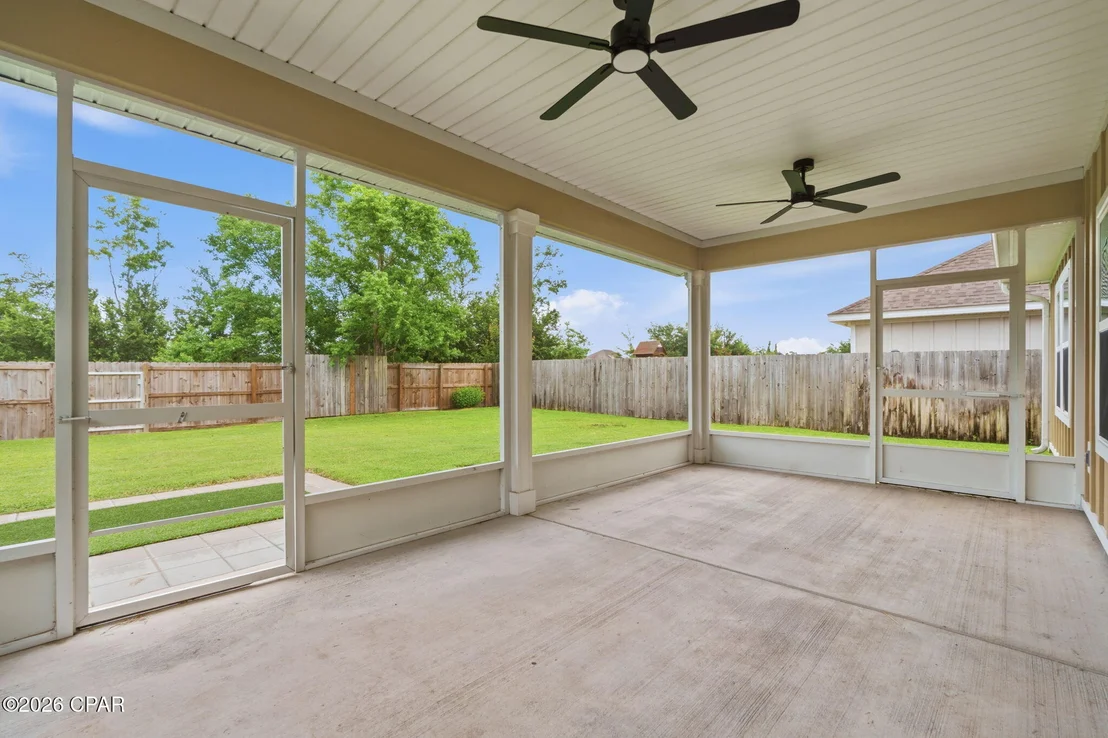 Photo of 487 Eagle Lake Way