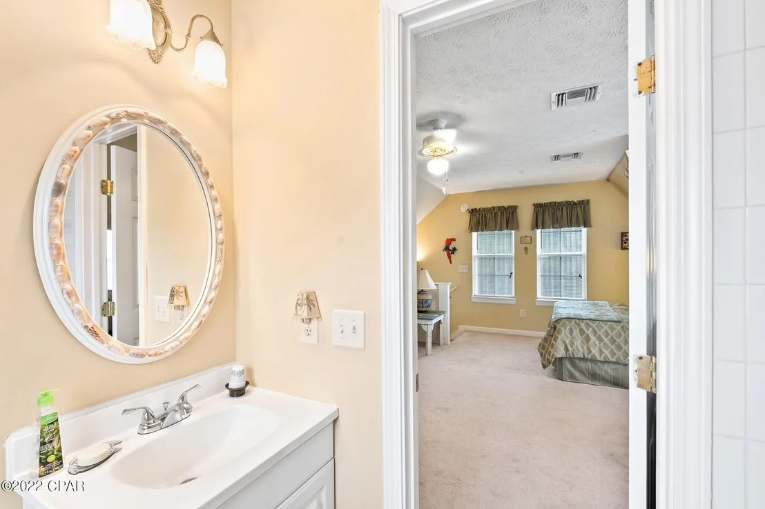 Photo of 121 Moonlight Drive