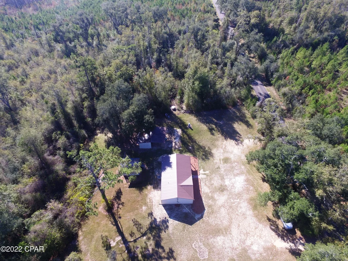 Photo of 2860 Henderson Road