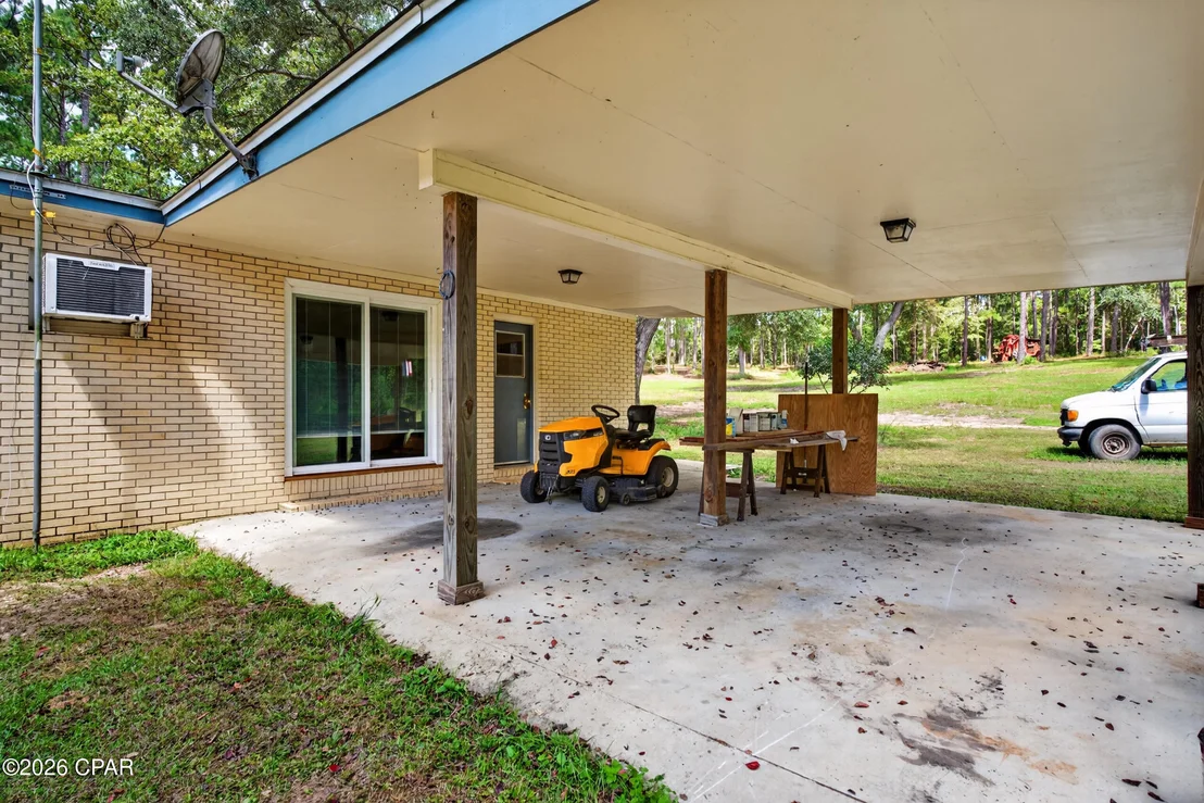 Photo of 2722 Pioneer Road