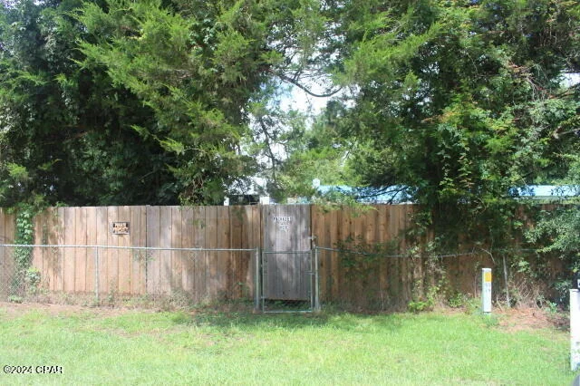 Photo of 4583 Dickson Road