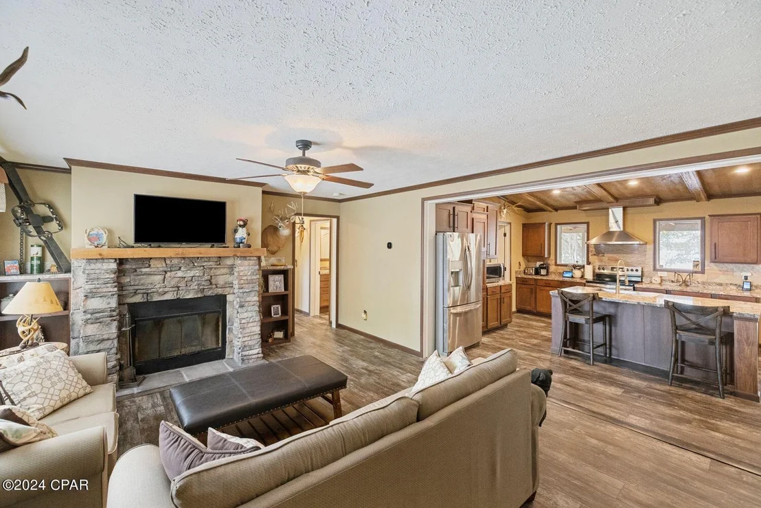 Photo of 3136 Lucas Lake Road
