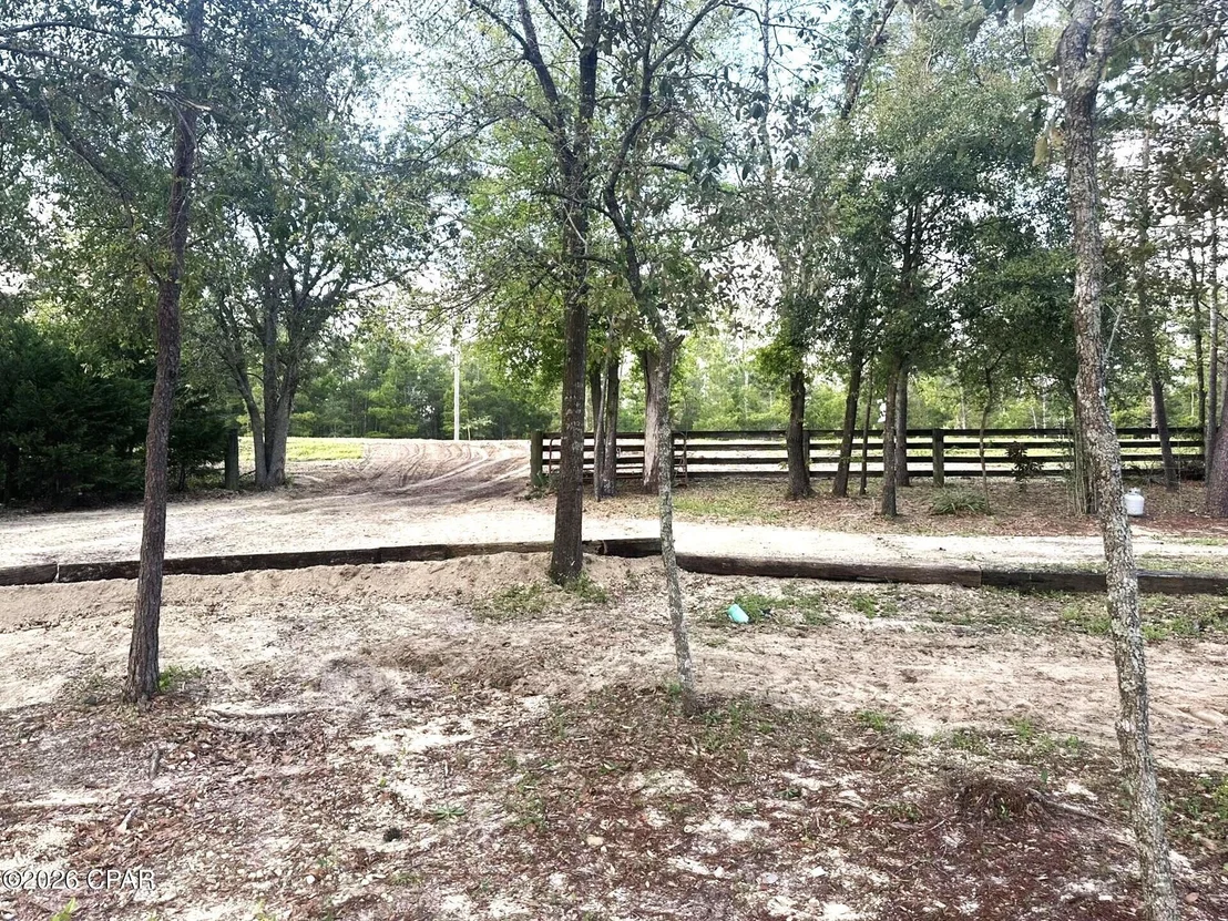 Photo of 456 E Highway 20