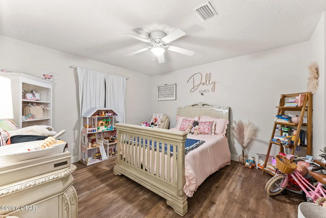 Photo of 437 W Baldwin Road